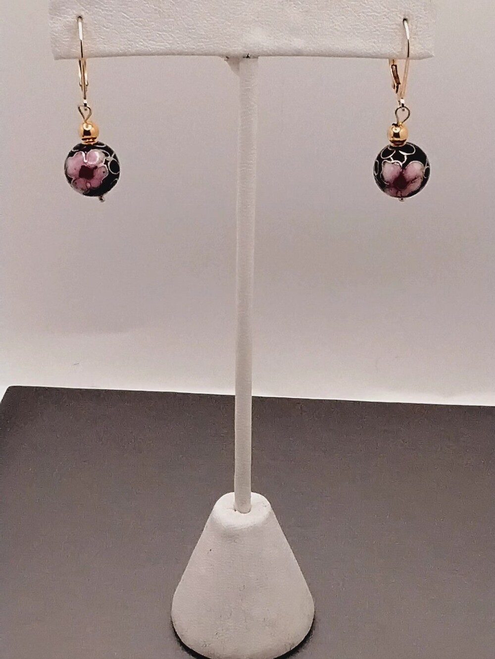 Vintage 14K/585 Yellow Gold Black Floral Cloisonné Drop Earrings - GUC